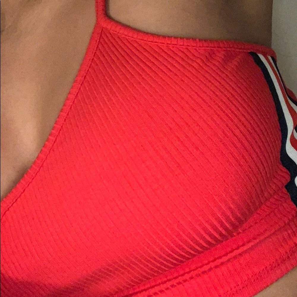 Red SUPER crop top